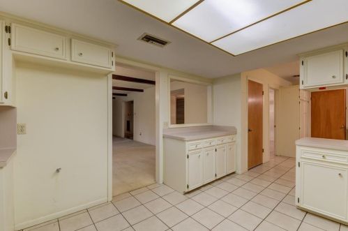 46 Ivy Ct, Conroe TX  77304-1205 exterior