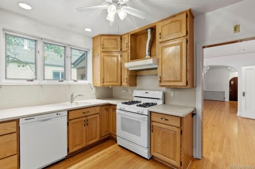 1752 Krameria St, Denver CO  80220-5355 exterior