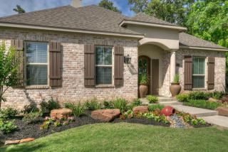 20 Evangeline Blvd, Conroe TX  77304-2095 exterior