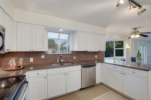 6264 Elmira Cir, Englewood CO  80111-5606 exterior