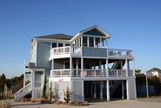 1073 Corolla Dr, Corolla, NC 27927-9684