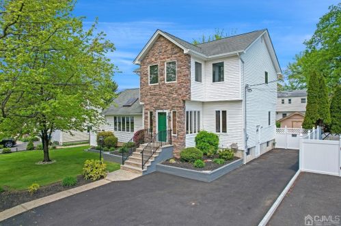 44 Terry Ave, Edison, NJ 08820-3909