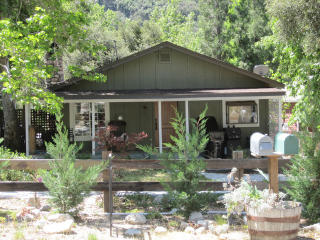 36989 Old Mill Creek Rd, Mountain Home Village, CA 92359-9768