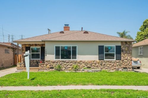 1529 Burris Ave, Compton, CA 90221-4947
