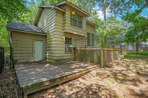 203 Deep Dl Ln, Conroe TX  77304-1249 exterior