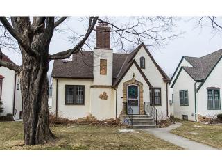 2938 Benjamin St, Minneapolis, MN 55418-2306