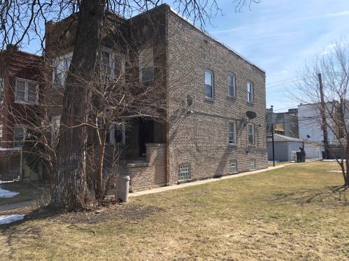 3333 Lexington St, Chicago, IL 60624-4308