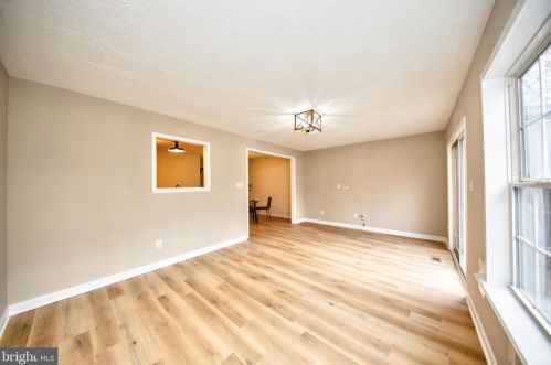 347 Woodland Green Ct, Aberdeen MD  21001-2942 exterior