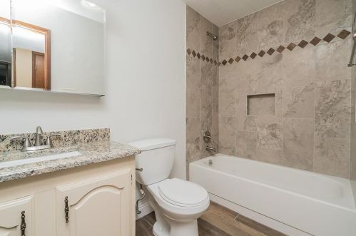 7624 4 Winds Dr, Fort Worth TX  76133-7583 exterior