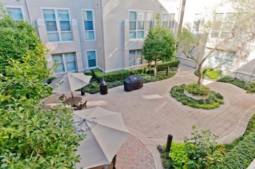 201 Lancaster Ave, Fort Worth TX  76102-6604 exterior