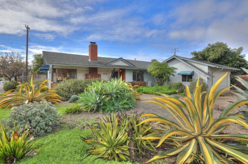 6201 Momouth Ave, Santa Barbara, CA 93117-2035