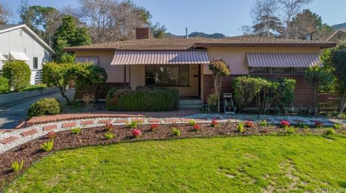 1828 Canada Blvd, Glendale CA  91208-2610 exterior