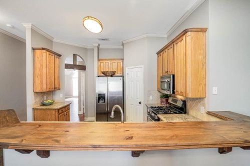 8609 Saranac Trl, Fort Worth TX  76118-7845 exterior