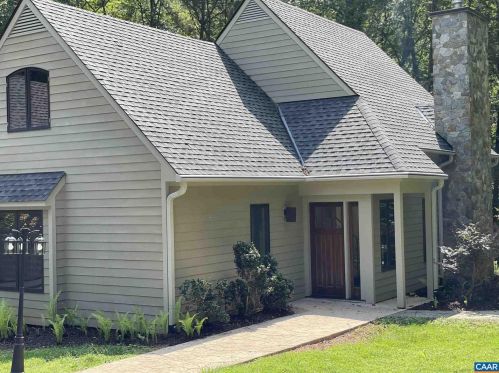 855 Buckhorn Trl, Earlysville, VA 22936-9594