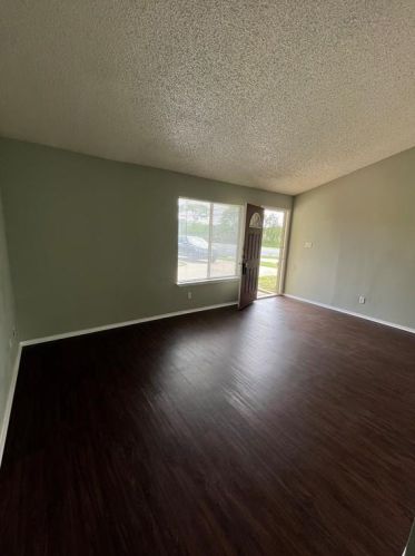 4602 Broadhill Dr, Austin TX  78723-6102 exterior