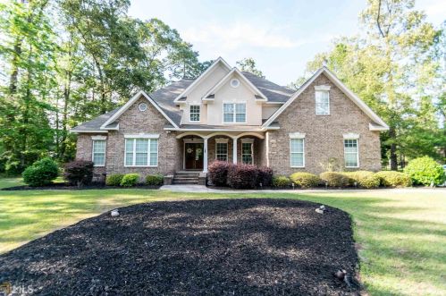 111 Fifth Fairway, Warner Robins, GA 31088-7568