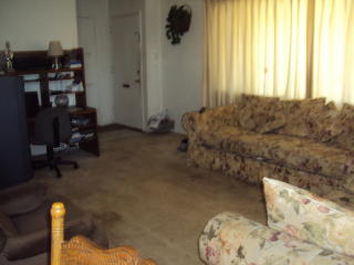 130 Rosewood St, Rialto, CA 92376-5128