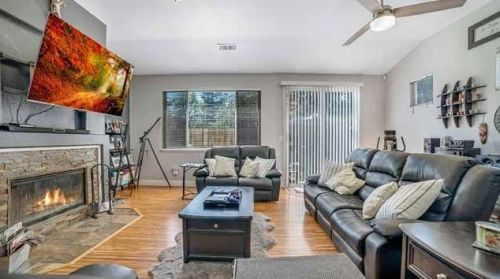 10061 Macon Dr, Stockton, CA 95209-4510