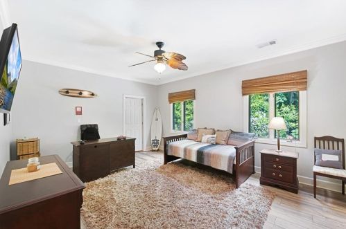 5485 Errol Pl, Atlanta GA  30327-4871 exterior