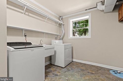 15309 Peach Orchard Rd, Silver Spring MD 20905-4338 exterior