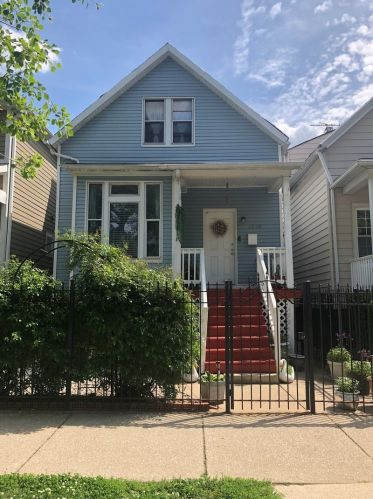2539 Moffat St, Chicago, IL 60647-4312