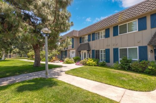 4168 Elizabeth Ct, Cypress, CA 90630-4119