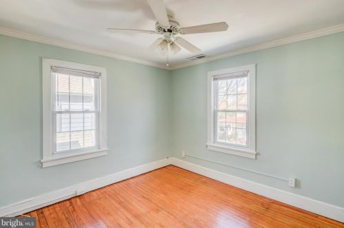 6 Evergreen Ln, Tavistock NJ 08033-1201 exterior