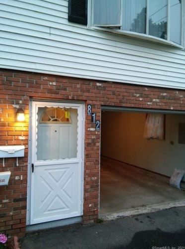 812 Cooke St, Waterbury, CT 06710-1112