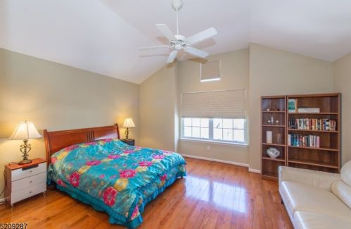 7 Sycamore Ln, Dover NJ  07869-3704 exterior