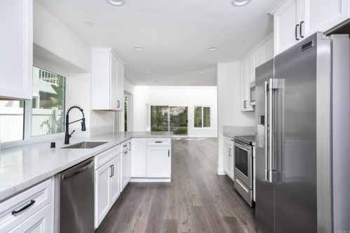 4670 Cordoba Way, Oceanside CA  92056-5104 exterior