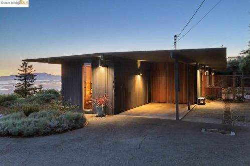 1 Dewey Rd, Berkeley, CA 94708-1016
