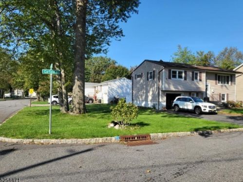 45 Garfield Rd, Parsippany, NJ 07054-3916