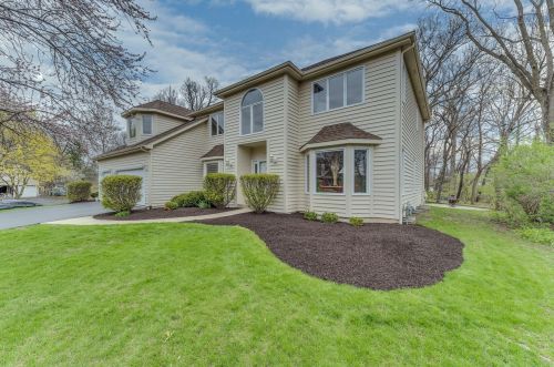 412 Delaware Cir, Lemont, IL 60440-1471
