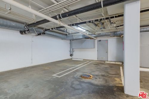 938 2nd St, Santa Monica CA  90403-2434 exterior