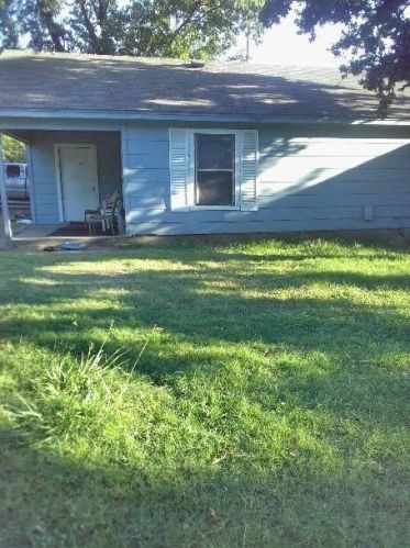 2512 Weiler Blvd, Fort Worth TX  76112-5082 exterior