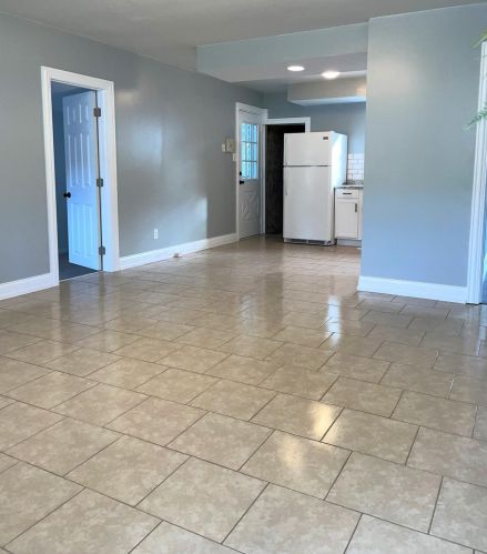 3412 163rd St, Hammond, IN 46323-1210