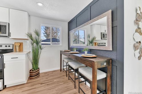 4459 Grant St, Englewood CO  80113-5806 exterior