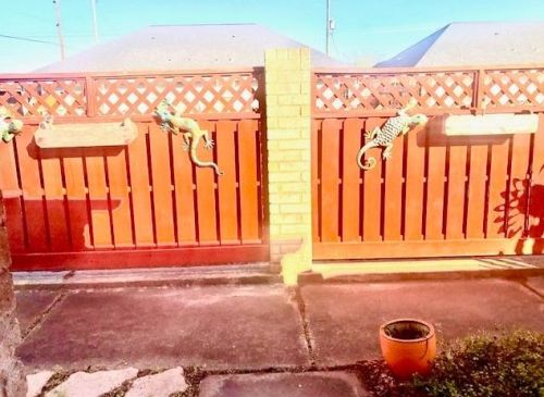 811 Buchta Rd, Angleton TX  77515-3764 exterior