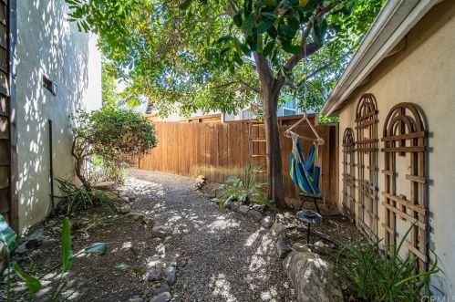 2930 Adams St, Glendale CA 91206-3422 exterior