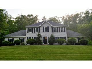 71 Pasture Rd, Auburn, NH 03032-3343