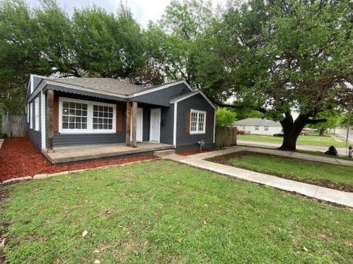3423 Falls Dr, Dallas, TX 75211-5974
