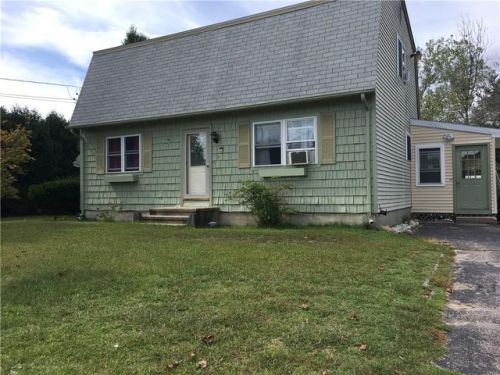 24 Spencer Dr, Westerly, RI 02891-1286
