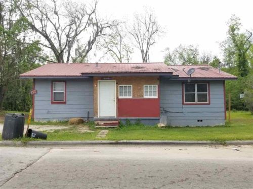 147 Mandina Ave, Madison, FL 32340-2843
