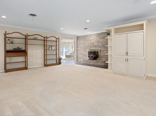 4344 Selkirk Dr, Fort Worth TX  76109-5043 exterior