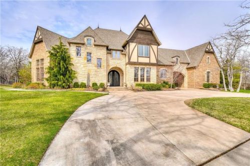 1605 Hidden Lake Dr, Edmond, OK 73034-1253