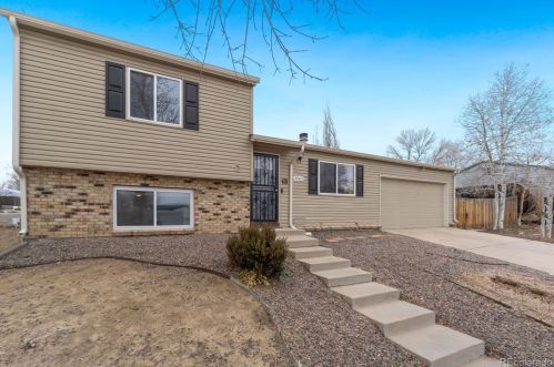 4063 Quintero Way, Aurora, CO 80013-3261