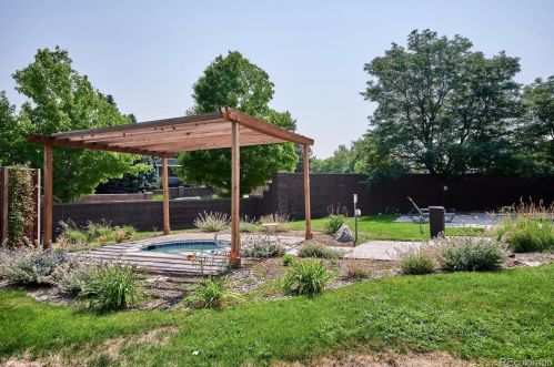 1011 Valentia St, Denver CO  80247-6812 exterior