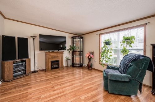 64 Nuthatch Loop, Barrington, NH 03825-5160