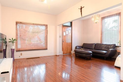 13415 Ann St, Dixmoor, IL 60406-2928