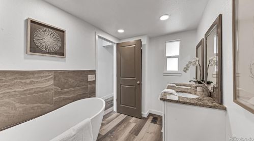 660 Meade St, Denver CO  80204-3017 exterior